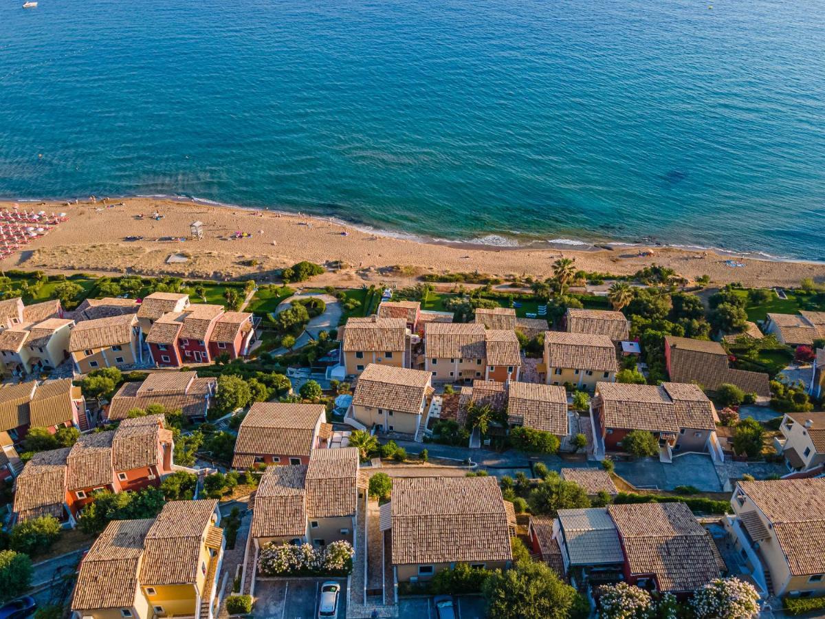 Kallopsia - Glifada Beach Menigos Resort By New Era 외부 사진